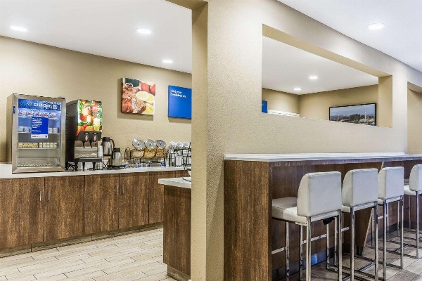 Comfort Inn Santa Cruz Main image